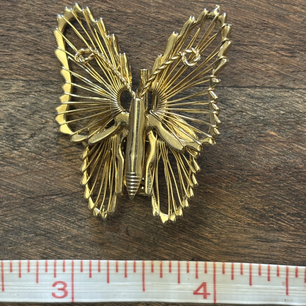 Openwork Layered Wire Butterfly Brooch Gold Tone